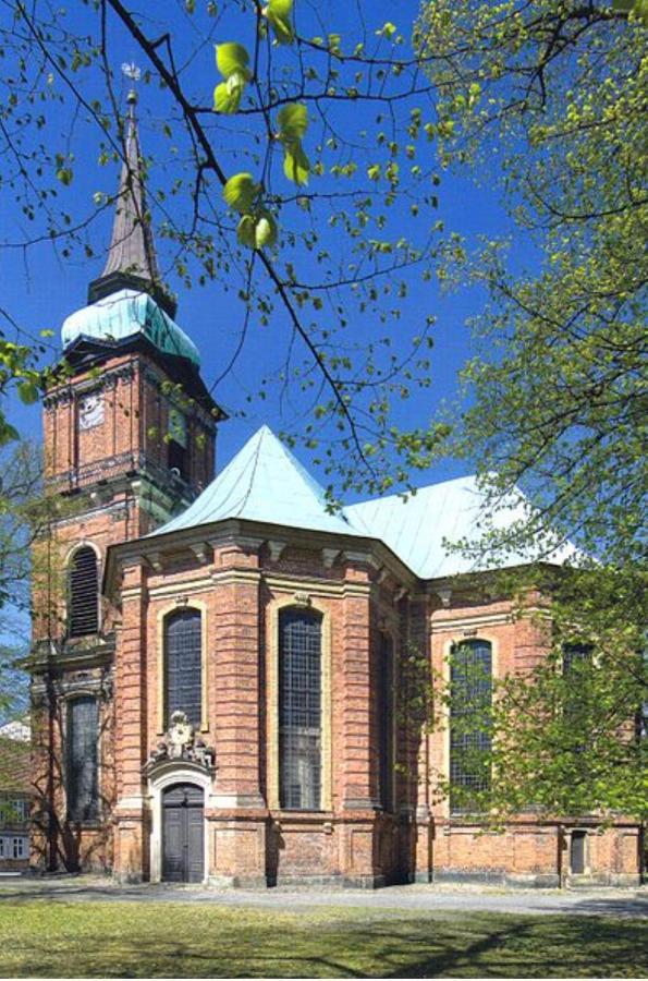 Unterkunft Direkt An Der Schelfkirche Schwerin  Bagian luar foto